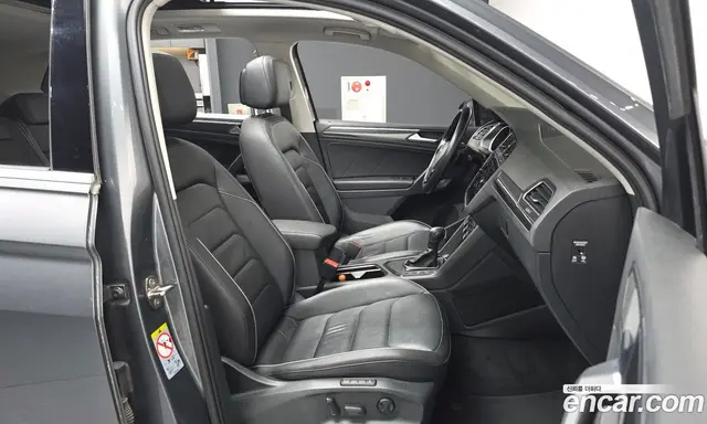 Volkswagen Tiguan 2020 2.0 автомат (гидро), миниатюра 11 Volkswagen Tiguan 2020 2.0 автомат (гидро), миниатюра 11