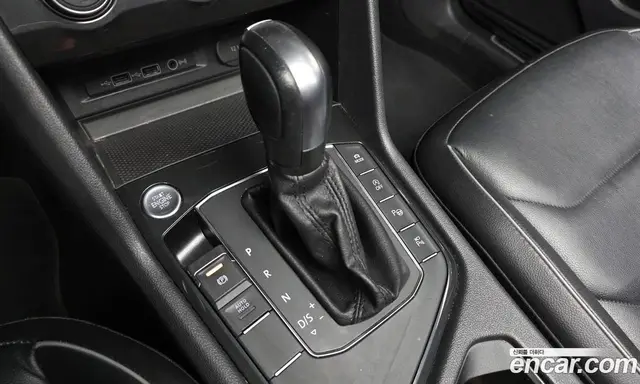Volkswagen Tiguan 2020 2.0 автомат (гидро), миниатюра 9 Volkswagen Tiguan 2020 2.0 автомат (гидро), миниатюра 9