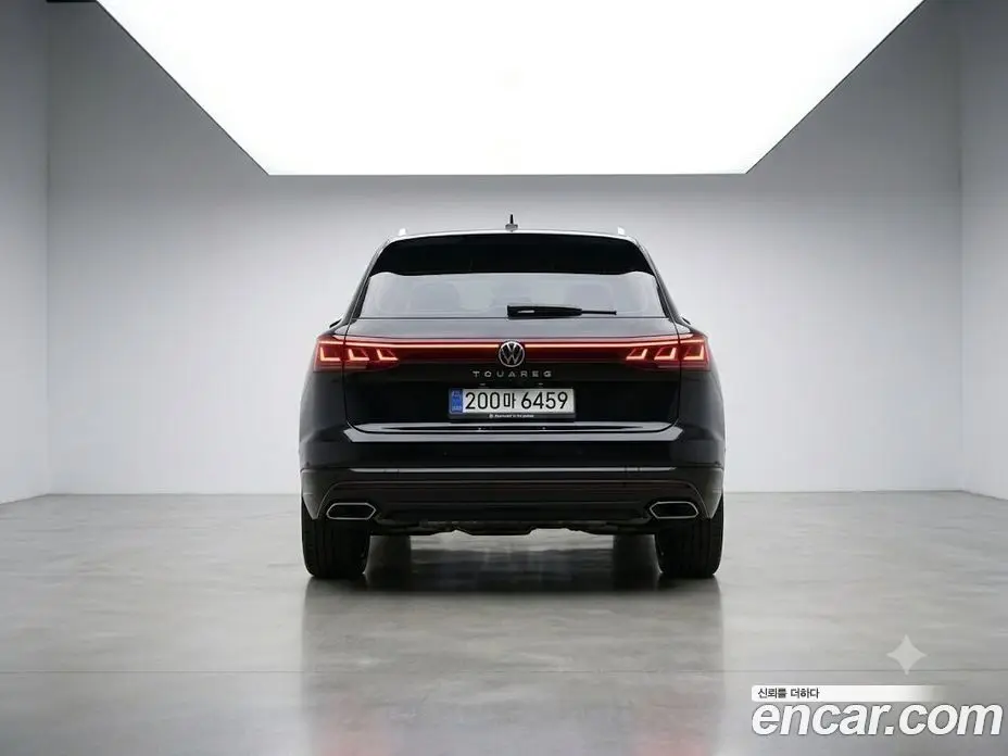 Volkswagen Touareg 2026 3.0 автомат (гидро), фото 3 Volkswagen Touareg 2026 3.0 автомат (гидро), фото 3