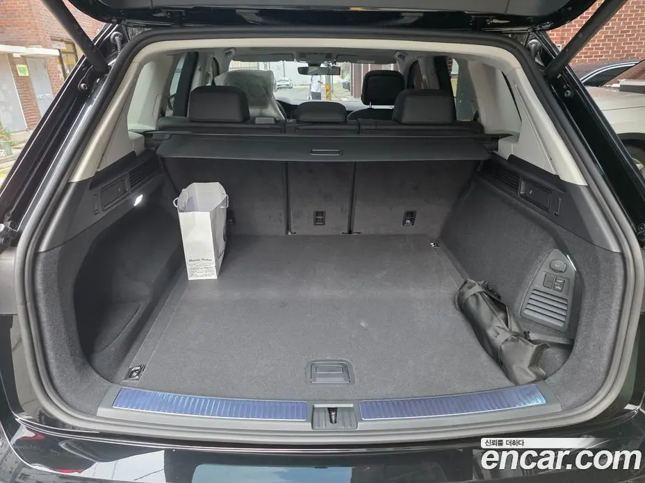Volkswagen Touareg 2026 3.0 автомат (гидро), фото 5 Volkswagen Touareg 2026 3.0 автомат (гидро), фото 5