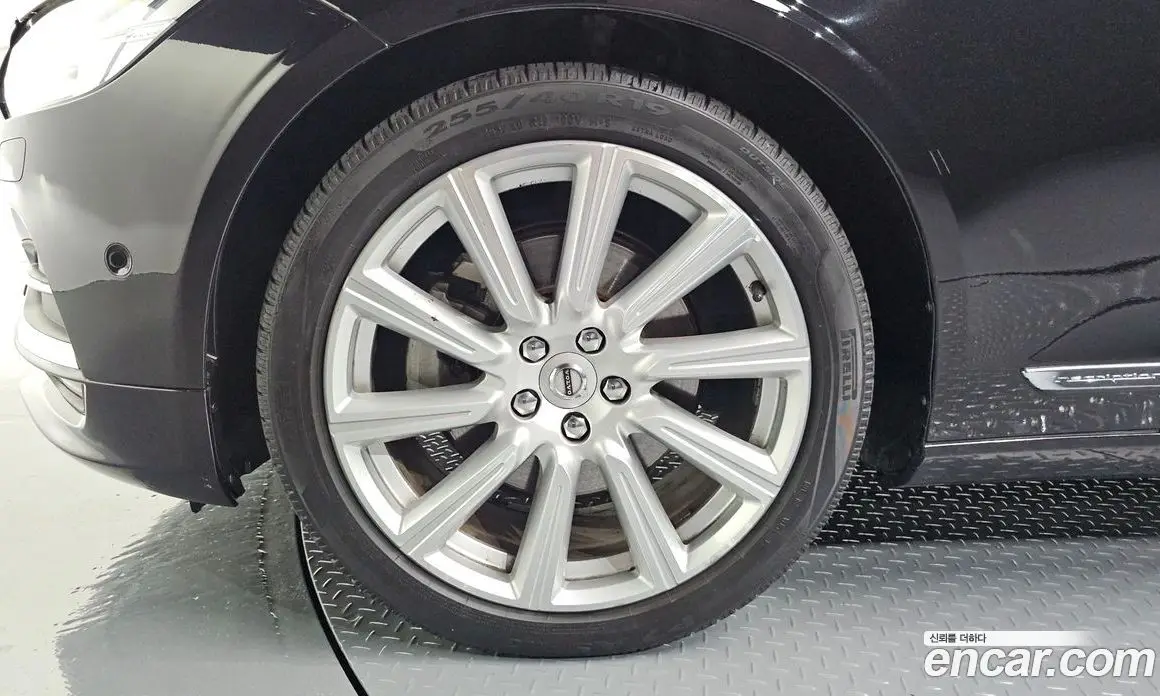 Volvo S90 2018 2.0 автомат (гидро), фото 5 Volvo S90 2018 2.0 автомат (гидро), фото 5
