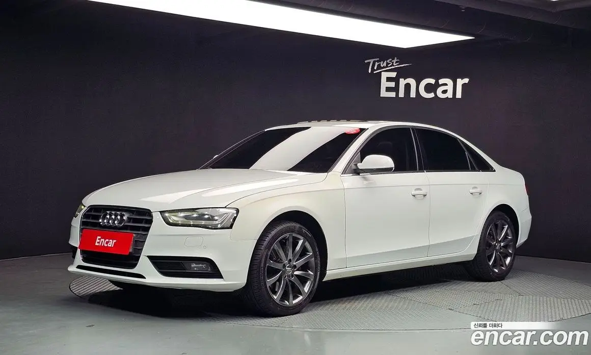 Audi A4 2014 2.0 автомат (гидро), фото 1 Audi A4 2014 2.0 автомат (гидро), фото 1