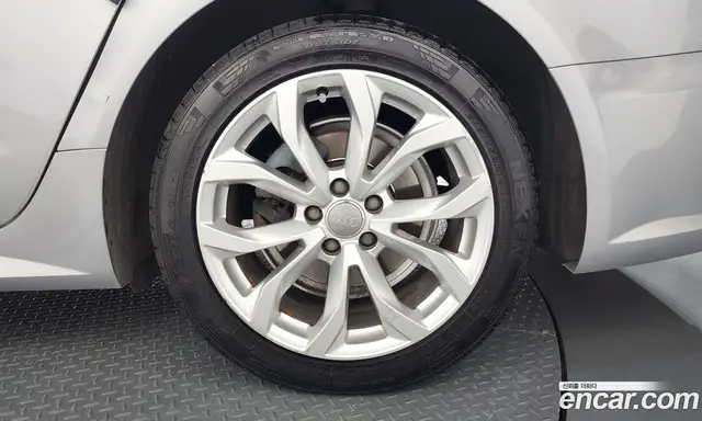 Audi A6 2018 2.0 автомат (гидро), миниатюра 7 Audi A6 2018 2.0 автомат (гидро), миниатюра 7