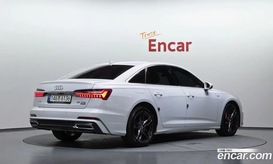 Audi A6 2021 2.0 автомат (гидро), фото 2 Audi A6 2021 2.0 автомат (гидро), фото 2