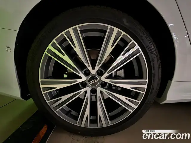 Audi A6 2022 3.0 автомат (гидро), миниатюра 5 Audi A6 2022 3.0 автомат (гидро), миниатюра 5