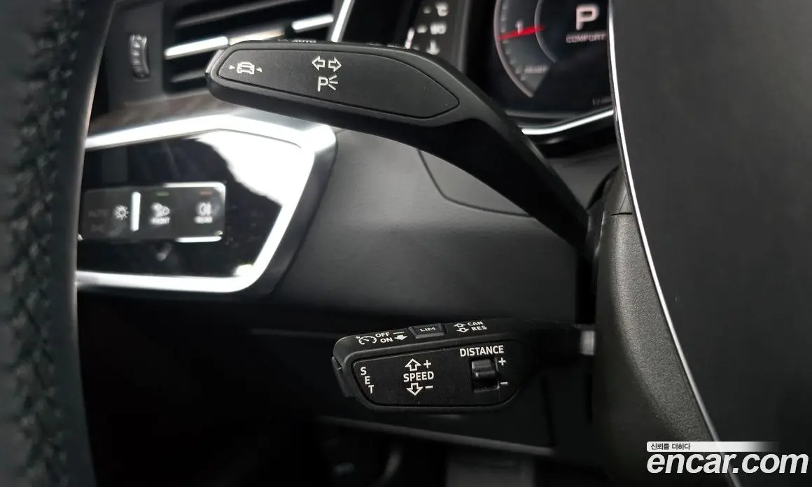 Audi A6 2023 2.0 автомат (гидро), фото 17