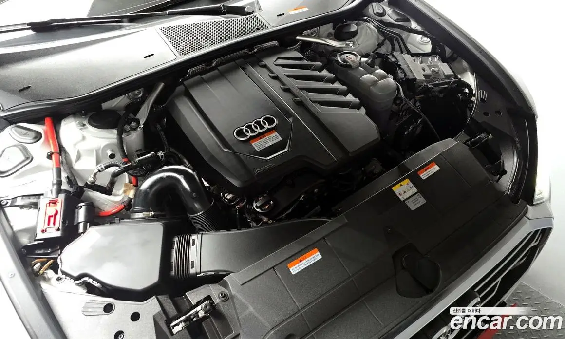 Audi A6 2023 2.0 автомат (гидро), фото 6