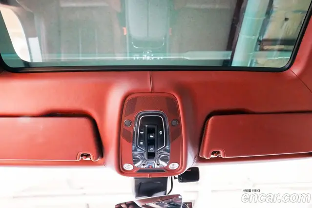 Bentley Bentayga 2020 4.0 автомат (гидро), миниатюра 12