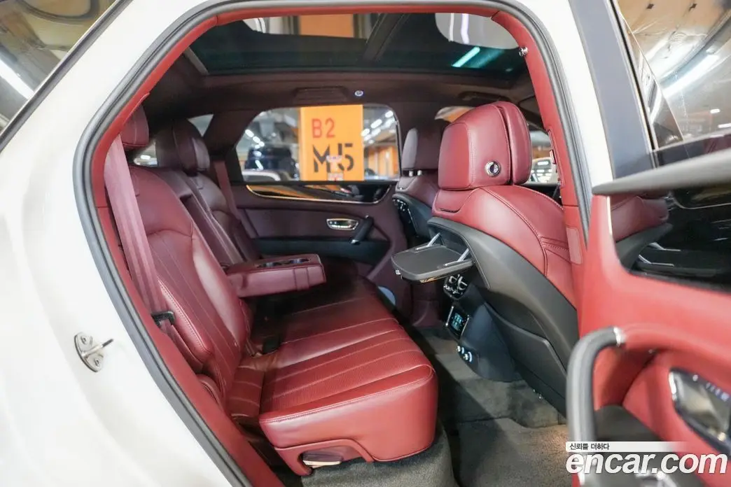 Bentley Bentayga 2020 4.0 автомат (гидро), фото 19