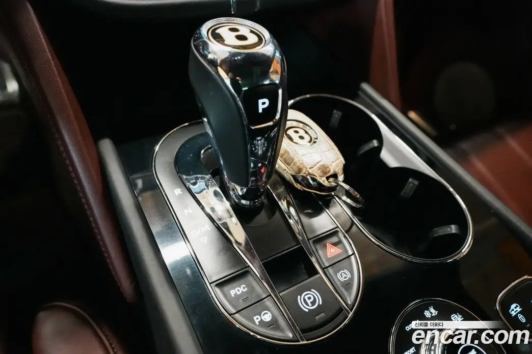 Bentley Bentayga 2020 4.0 автомат (гидро), фото 8