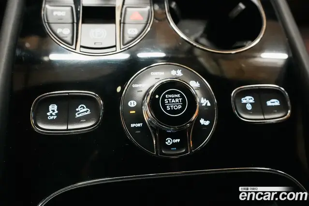 Bentley Bentayga 2020 4.0 автомат (гидро), миниатюра 9