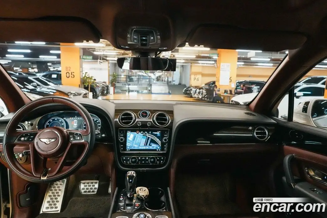 Bentley Bentayga 2020 4.0 автомат (гидро), фото 10