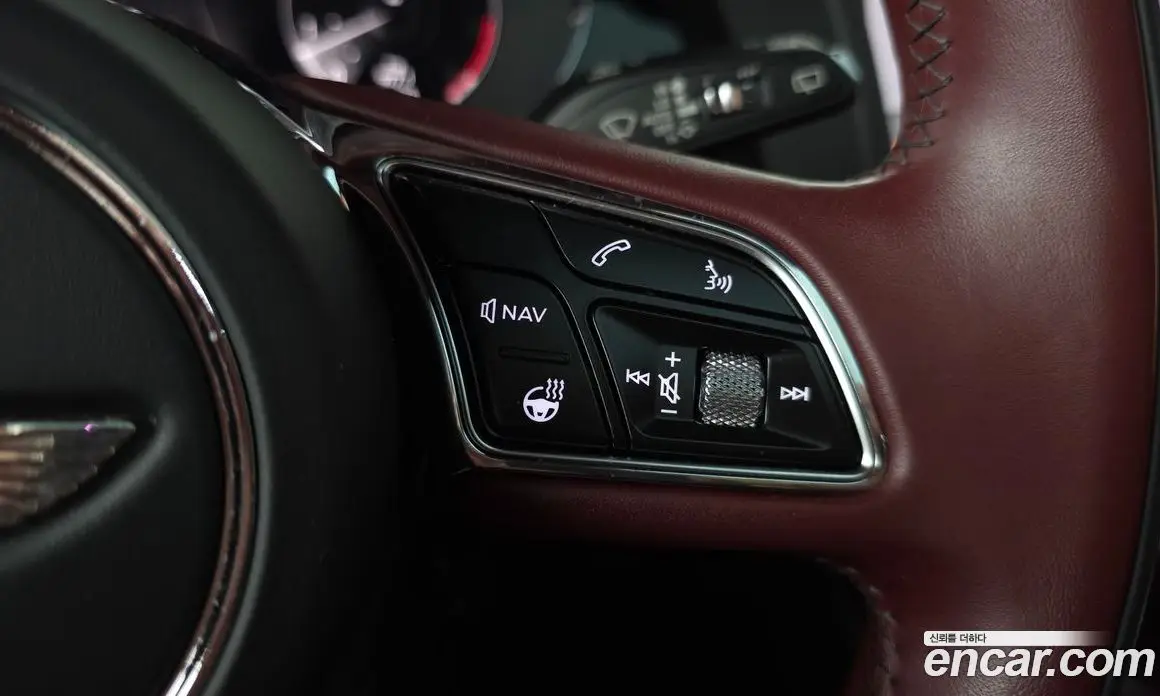 Bentley Bentayga 2023 4.0 автомат (гидро), фото 31 Bentley Bentayga 2023 4.0 автомат (гидро), фото 31