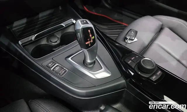 BMW 1 серия 2018 2.0 автомат (гидро), миниатюра 9 BMW 1 серия 2018 2.0 автомат (гидро), миниатюра 9