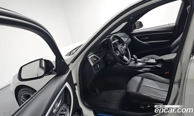BMW 3 серия 2018 2.0 автомат (гидро), миниатюра 12