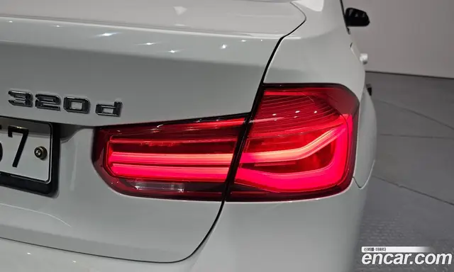 BMW 3 серия 2018 2.0 автомат (гидро), миниатюра 8 BMW 3 серия 2018 2.0 автомат (гидро), миниатюра 8