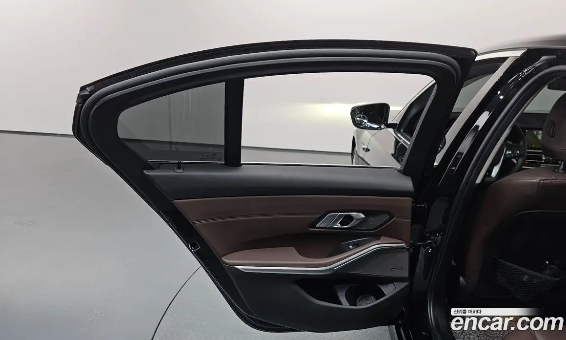 BMW 3 серия 2020 2.0 автомат (гидро), фото 15 BMW 3 серия 2020 2.0 автомат (гидро), фото 15