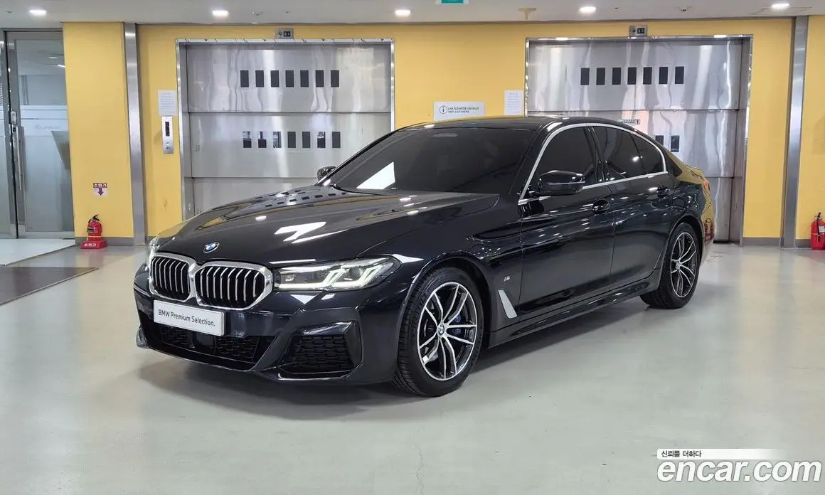 BMW 5 серия 2021 2.0 автомат (гидро), фото 1 BMW 5 серия 2021 2.0 автомат (гидро), фото 1