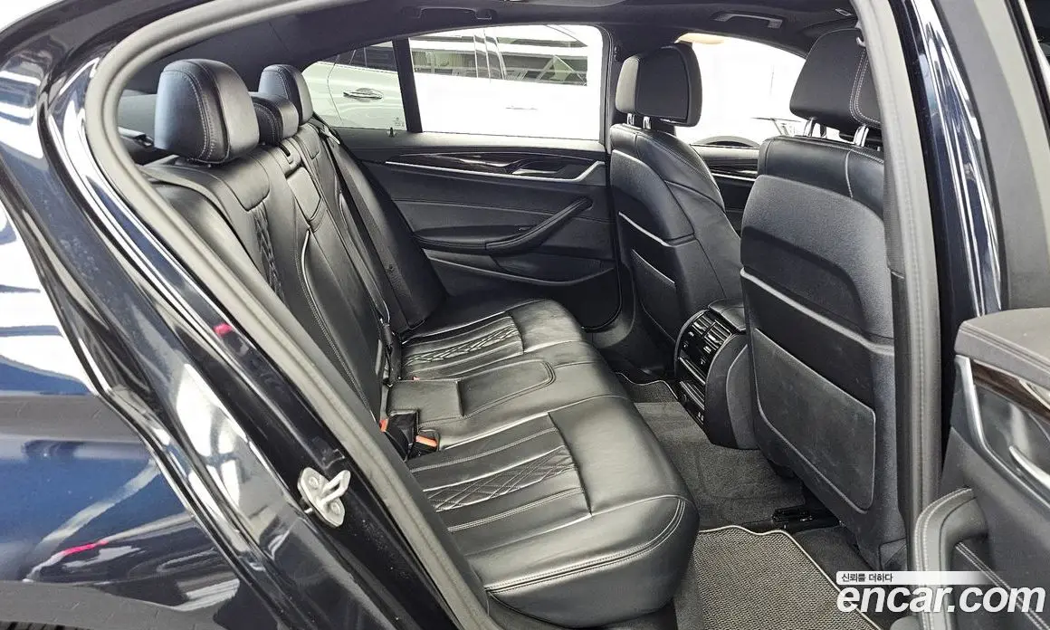 BMW 5 серия 2021 2.0 автомат (гидро), фото 18