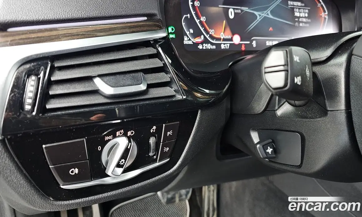 BMW 5 серия 2021 2.0 автомат (гидро), фото 27