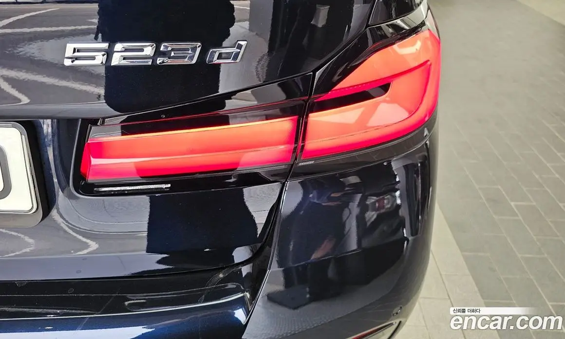 BMW 5 серия 2021 2.0 автомат (гидро), фото 9