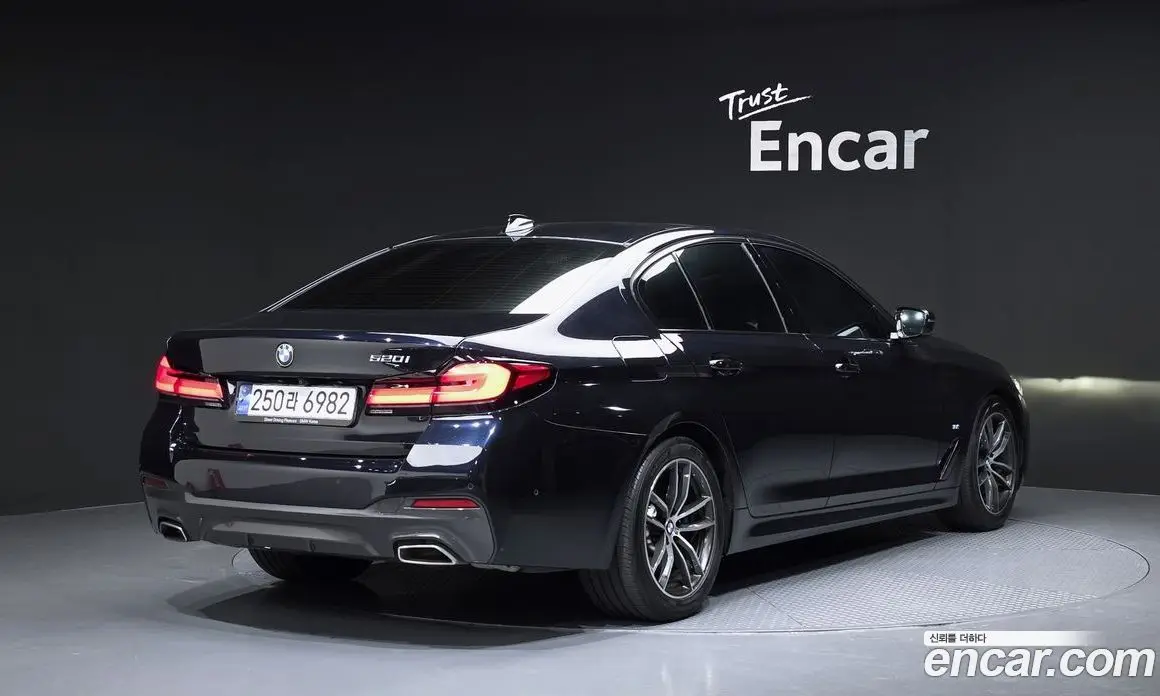 BMW 5 серия 2023 2.0 автомат (гидро), фото 2 BMW 5 серия 2023 2.0 автомат (гидро), фото 2