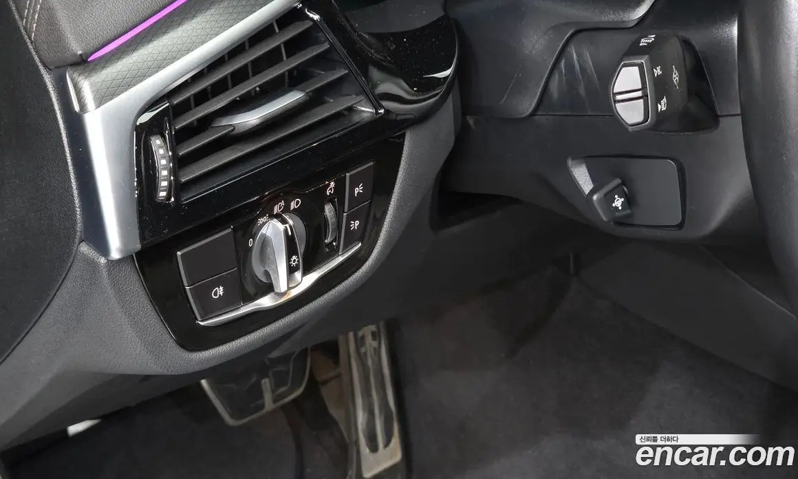 BMW 5 серия 2023 2.0 автомат (гидро), фото 15 BMW 5 серия 2023 2.0 автомат (гидро), фото 15