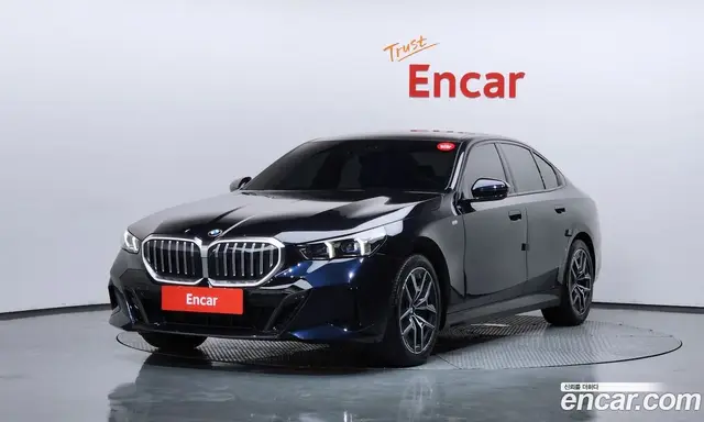 BMW 5 серия 2024 2.0 автомат (гидро), миниатюра 1 BMW 5 серия 2024 2.0 автомат (гидро), миниатюра 1