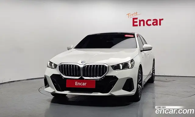BMW 5 серия 2025 2.0 автомат (гидро), миниатюра 2