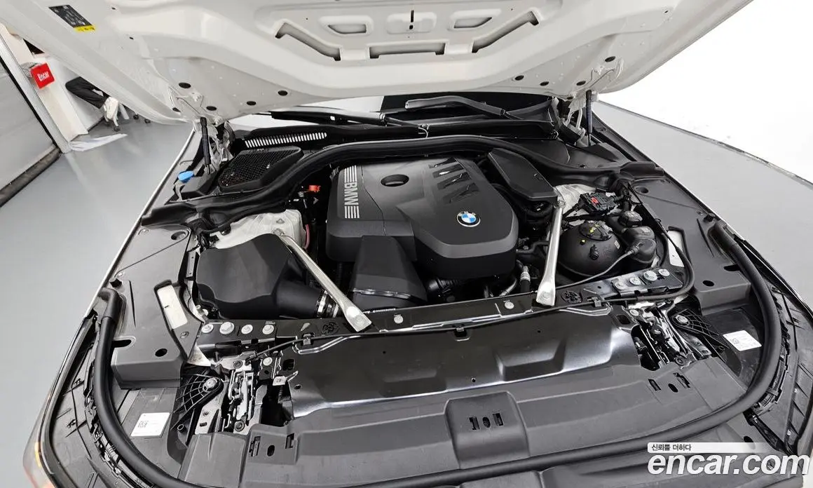 BMW 5 серия 2025 2.0 автомат (гидро), фото 5