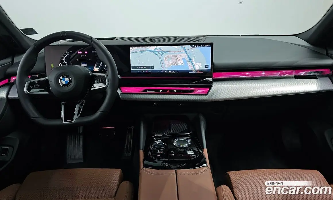BMW 5 серия 2025 2.0 автомат (гидро), фото 9