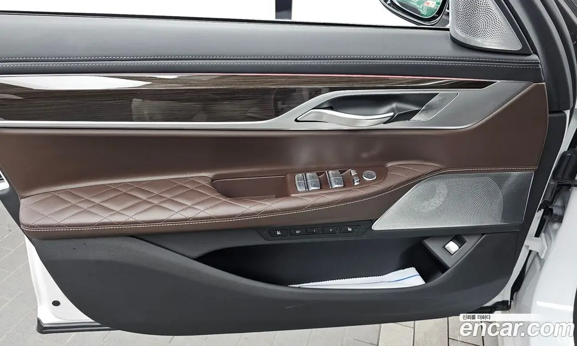 BMW 7 серия 2022 3.0 автомат (гидро), фото 14 BMW 7 серия 2022 3.0 автомат (гидро), фото 14