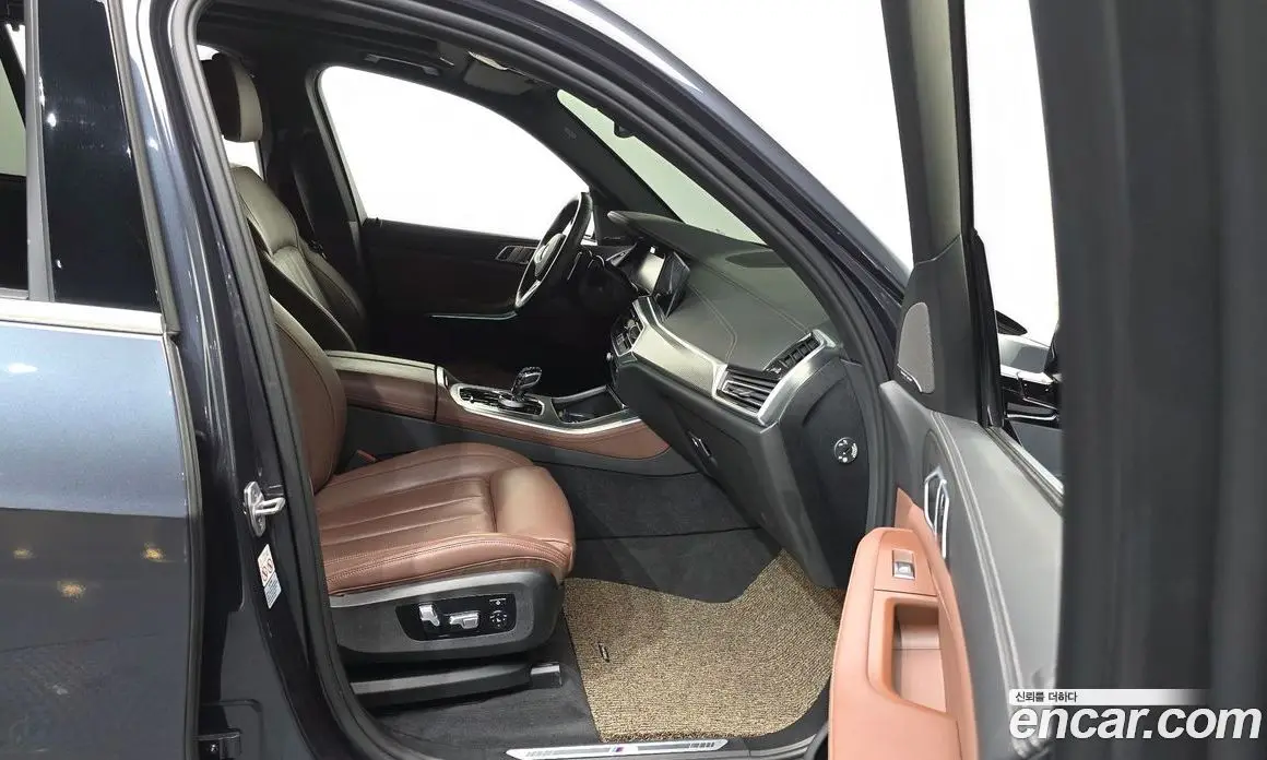 BMW X5 2021 3.0 автомат (гидро), фото 17