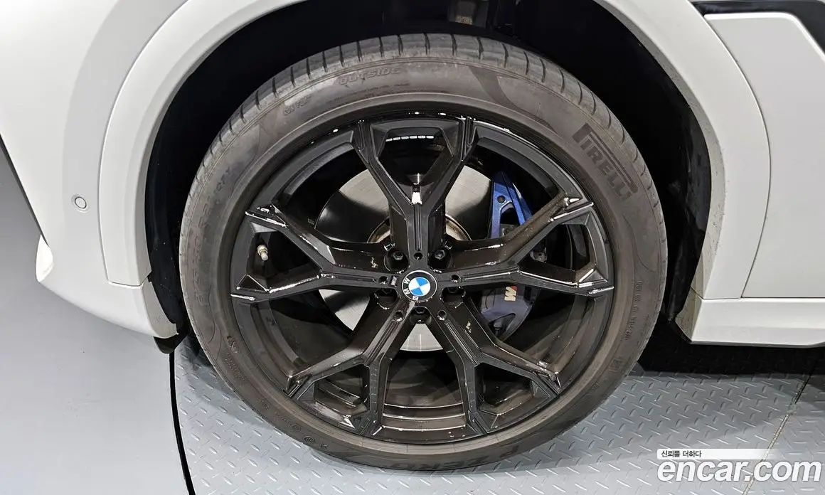 BMW X6 2021 3.0 автомат (гидро), фото 5 BMW X6 2021 3.0 автомат (гидро), фото 5