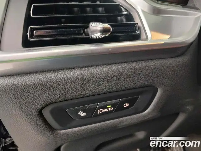 BMW X6 2025 3.0 автомат (гидро), миниатюра 10 BMW X6 2025 3.0 автомат (гидро), миниатюра 10