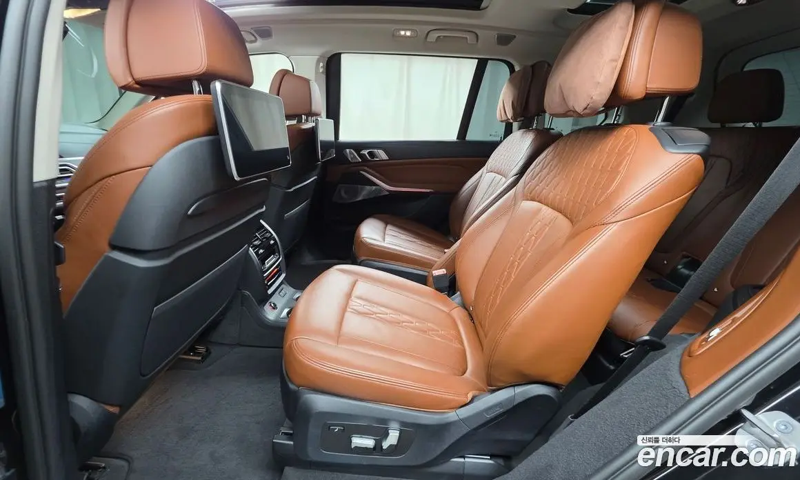 BMW X7 2021 3.0 автомат (гидро), фото 18