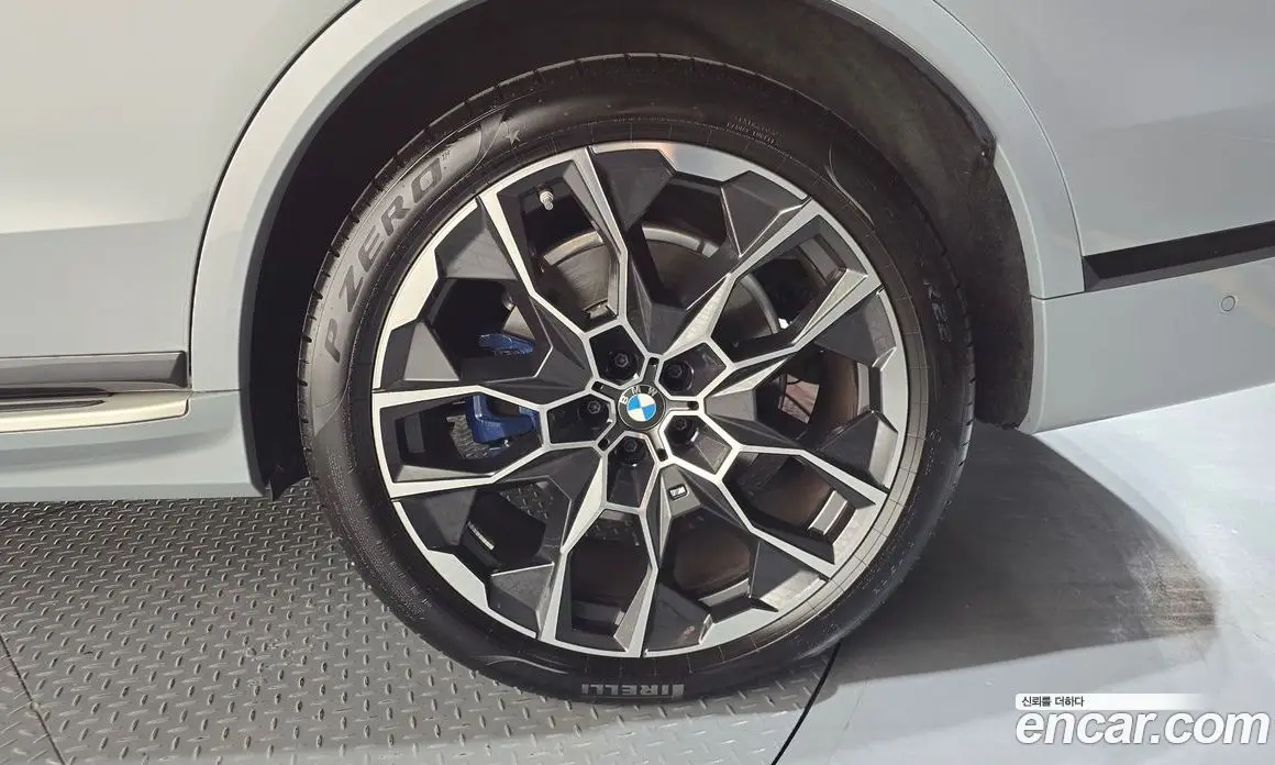 BMW X7 2024 3.0 автомат (гидро), фото 7 BMW X7 2024 3.0 автомат (гидро), фото 7