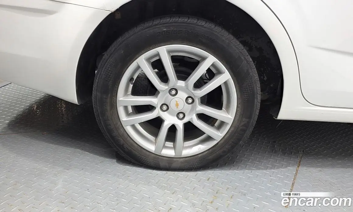 Chevrolet Aveo 2013 1.6 автомат (гидро), фото 5