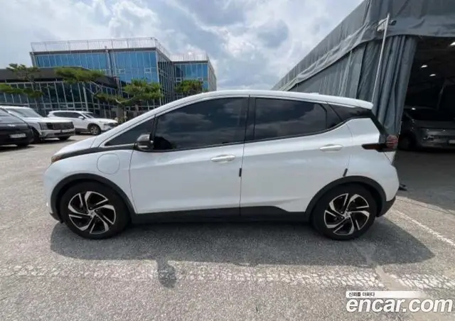 Chevrolet Bolt EV 2022 0.1 автомат (гидро), миниатюра 5