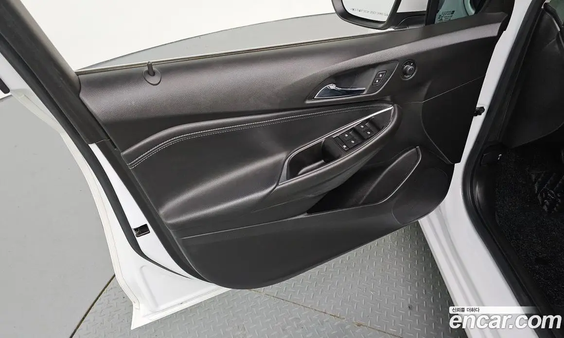 Chevrolet Cruze 2017 1.4 автомат (гидро), фото 14 Chevrolet Cruze 2017 1.4 автомат (гидро), фото 14