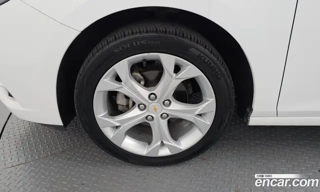 Chevrolet Cruze 2017 1.4 автомат (гидро), миниатюра 5 Chevrolet Cruze 2017 1.4 автомат (гидро), миниатюра 5