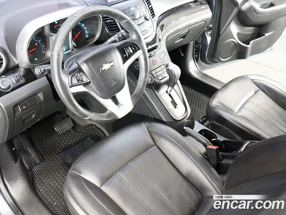 Chevrolet Orlando 2016 2.0 автомат (гидро), фото 18