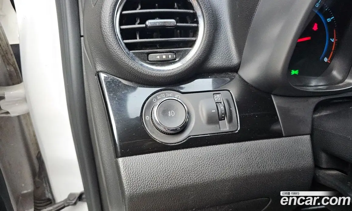 Chevrolet Orlando 2016 2.0 автомат (гидро), фото 18 Chevrolet Orlando 2016 2.0 автомат (гидро), фото 18