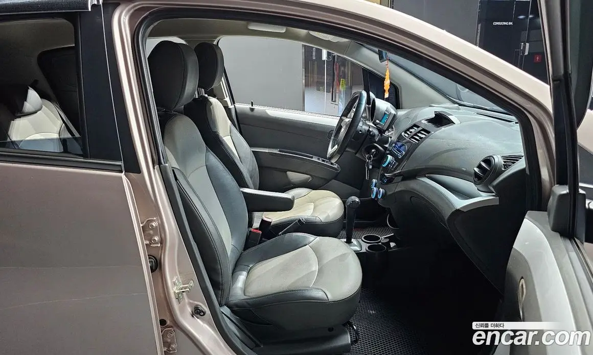 Chevrolet Spark 2012 1.0 автомат (гидро), фото 11 Chevrolet Spark 2012 1.0 автомат (гидро), фото 11