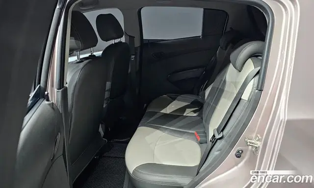 Chevrolet Spark 2012 1.0 автомат (гидро), миниатюра 12