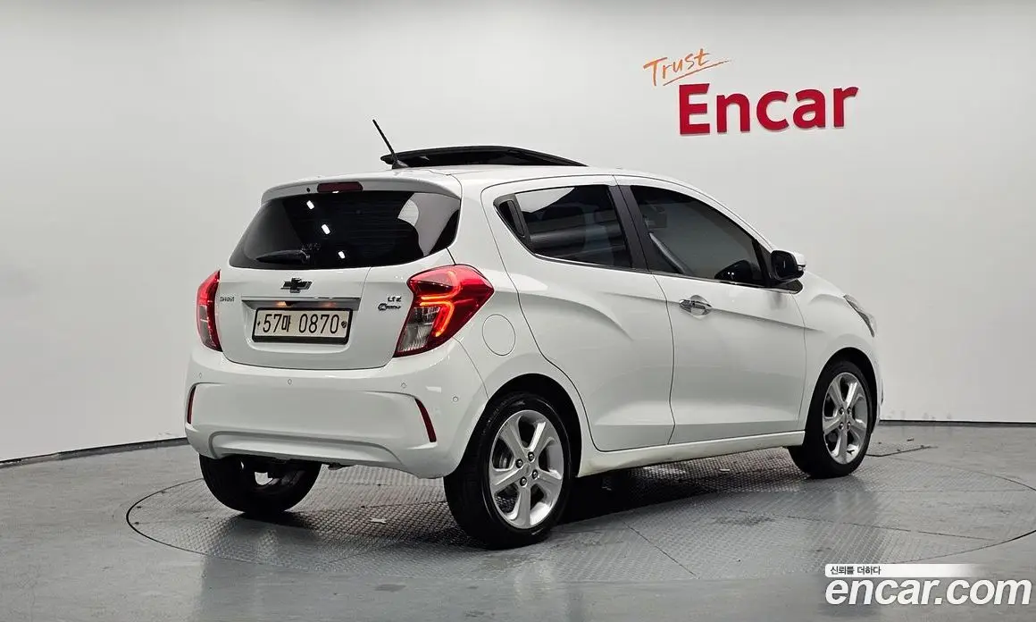 Chevrolet Spark 2015 1.0 автомат (гидро), фото 2 Chevrolet Spark 2015 1.0 автомат (гидро), фото 2