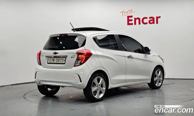 Chevrolet Spark 2015 1.0 автомат (гидро), миниатюра 2 Chevrolet Spark 2015 1.0 автомат (гидро), миниатюра 2