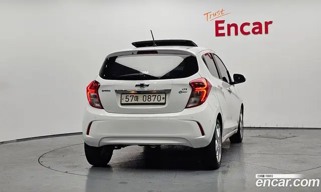 Chevrolet Spark 2015 1.0 автомат (гидро), миниатюра 4 Chevrolet Spark 2015 1.0 автомат (гидро), миниатюра 4