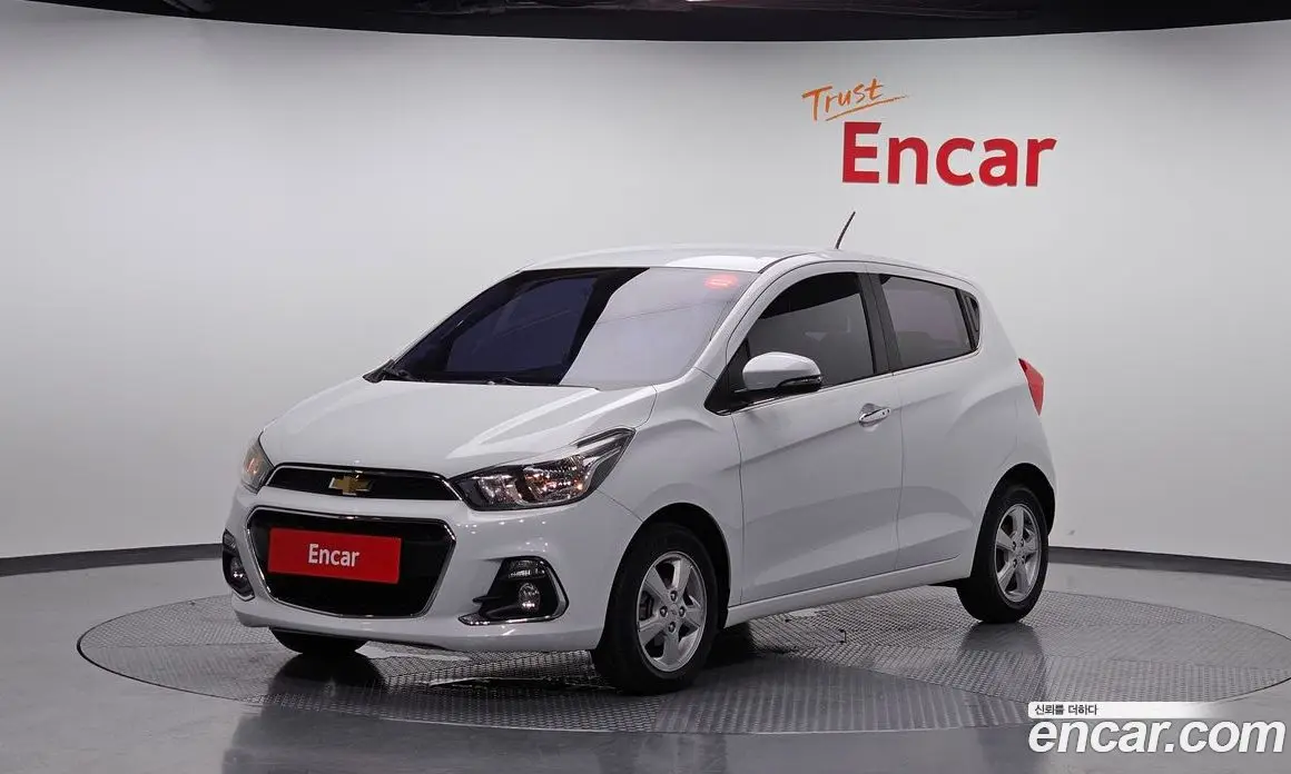 Chevrolet Spark 2016 1.0 автомат (гидро), фото 1 Chevrolet Spark 2016 1.0 автомат (гидро), фото 1