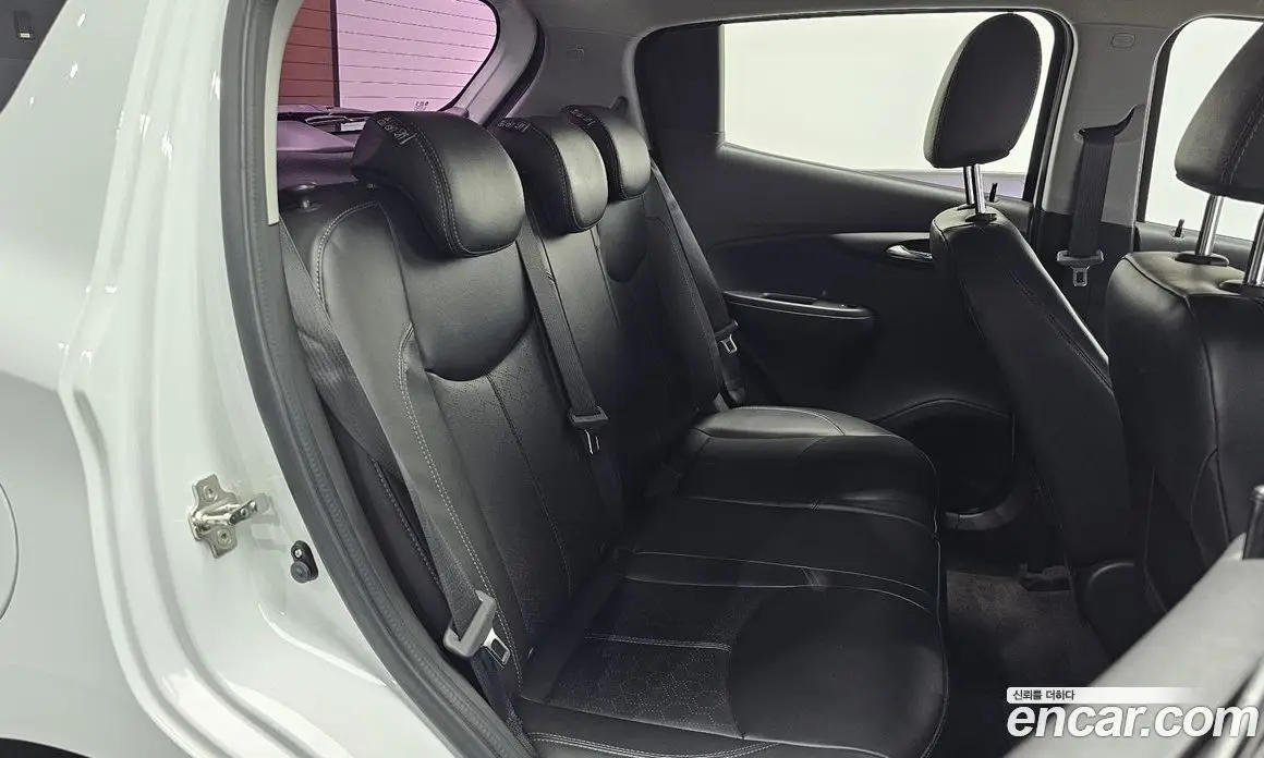 Chevrolet Spark 2016 1.0 автомат (гидро), фото 11 Chevrolet Spark 2016 1.0 автомат (гидро), фото 11